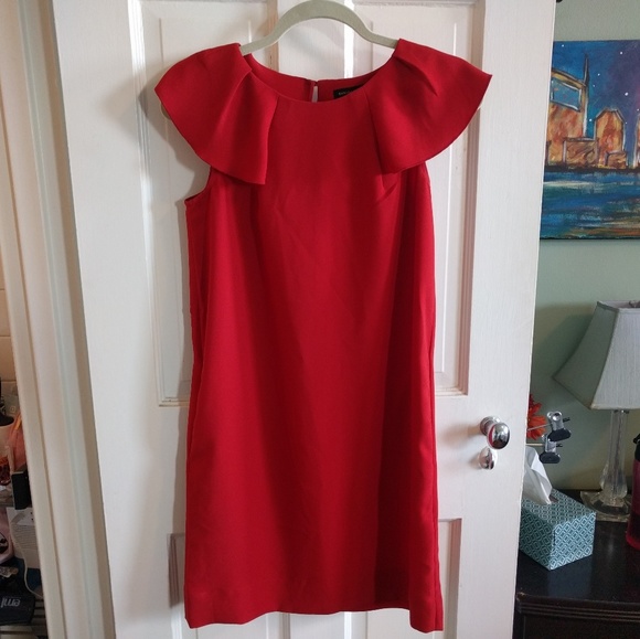 Banana Republic Dresses & Skirts - Red Flutter Sleeve Shift Dress